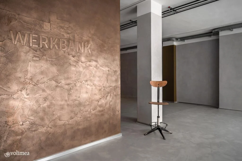 Volimea Futado FU 109 Lichtgrau fein Purmetalico Kupfer Echtmetall Sichtbeton Gewerbe Buero Showroom